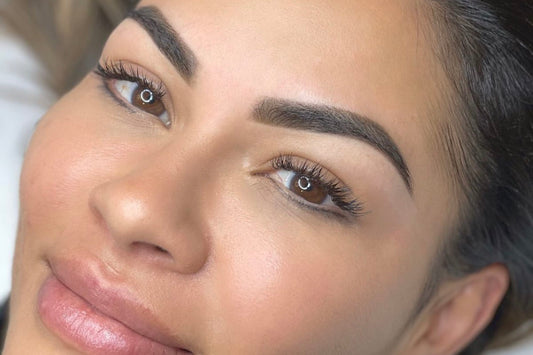 How to get Feathered Brows